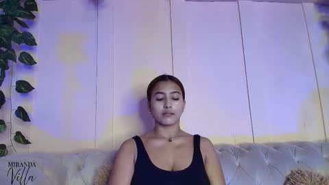 Snapshot of miranda_villa chatting on February 20, 12:16 pm Miranda online show from February 20, 12:16 pm
