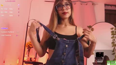 MIRANDA HERNANDEZ online show from March 1, 5:20 am