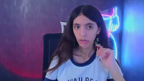 Snapshot of miri_miss chatting on January 18, 12:57 pm Miri online show from January 18, 12:57 pm