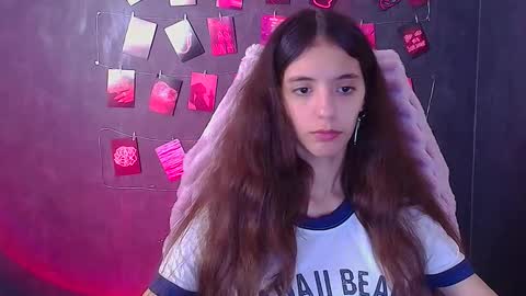 Snapshot of miri_miss chatting on November 11, 12:49 pm Miri online show from November 11, 12:49 pm