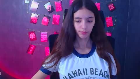 Snapshot of miri_miss chatting on November 29, 7:11 am Miri online show from November 29, 7:11 am