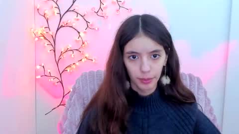 Snapshot of miri_miss chatting on December 21, 6:42 am Miri online show from December 21, 6:42 am