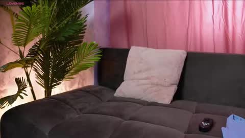 Miriam online show from February 11, 7:35 am