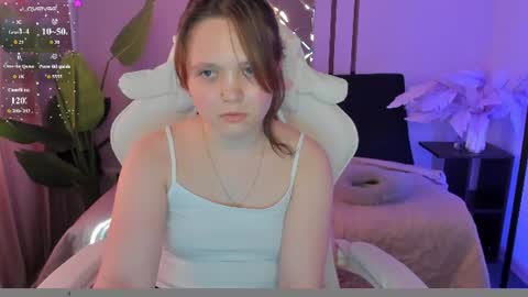 Mirra online show from June 18, 3:07 am