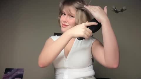 Shelley online show from May 11, 5:35 am