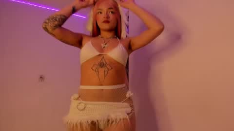 Misa Independent model online show from December 8, 12:51 am