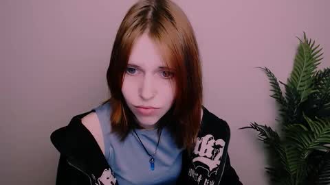 misaki_chan_ online show from February 12, 11:00 pm