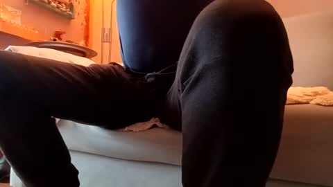 Snapshot of mischka707246 chatting on February 25, 8:24 am mischka707246 online show from February 25, 8:24 am