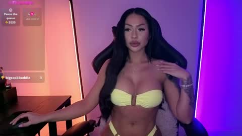 MishaBlueee online show from May 5, 7:00 pm