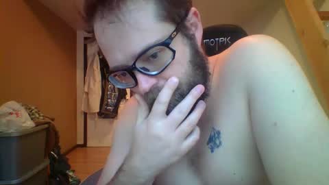 Snapshot of mishastrokes chatting on December 1, 9:15 pm mishastrokes online show from December 1, 9:15 pm