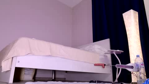 Mishel online show from April 18, 7:07 pm