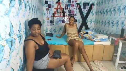Snapshot of mishyfreaky chatting on July 9, 11:42 pm Mishy online show from July 9, 11:42 pm