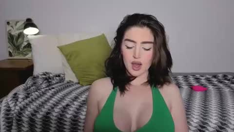 Elora online show from March 8, 9:18 pm