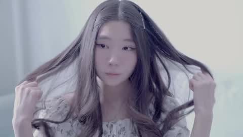 Snapshot of miso_misa chatting on April 12, 10:31 am Misa online show from April 12, 10:31 am