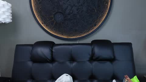 Charlotte online show from April 2, 6:05 pm