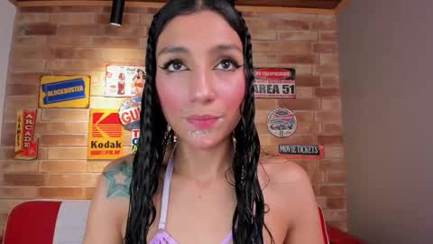 Snapshot of miss___evangeline chatting on October 20, 6:08 pm Evangeline online show from October 20, 6:08 pm