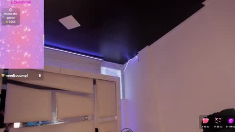 Soy lola online show from February 10, 9:30 pm