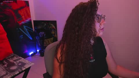 Snapshot of miss_alisse chatting on April 3, 2:20 am miss_alisse online show from April 3, 2:20 am