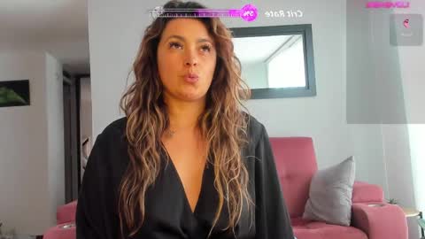 Snapshot of miss_alisse chatting on April 17, 6:00 pm miss_alisse online show from April 17, 6:00 pm