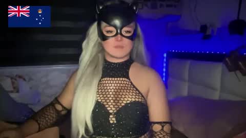 Call me  Miss Antonette  online show from May 25, 7:20 pm