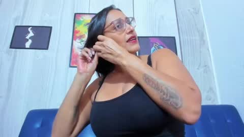 Snapshot of miss_bobbies chatting on May 23, 7:29 pm Naty online show from May 23, 7:29 pm