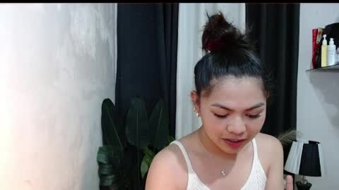 Briella online show from April 4, 1:41 pm