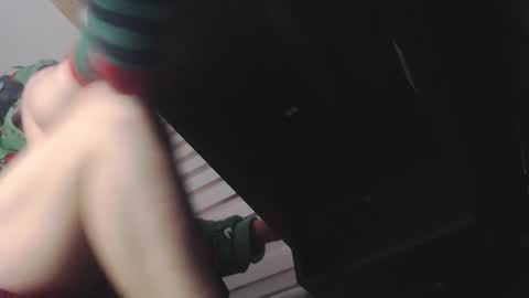 Snapshot of miss_carmila chatting on December 4, 2:43 am Miss Carmila online show from December 4, 2:43 am