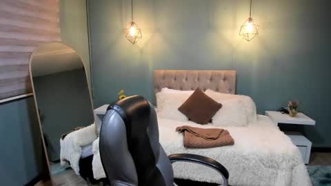 Cataleya online show from February 19, 11:50 am