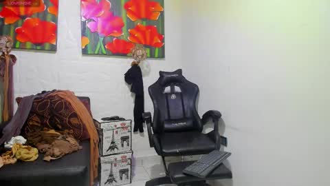 Clare PocaHose online show from February 26, 2:10 am