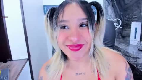 Danika online show from April 9, 11:04 am