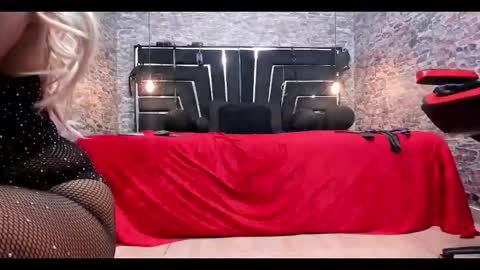 Snapshot of miss_deborahx chatting on May 29, 1:42 pm DEBORAH online show from May 29, 1:42 pm