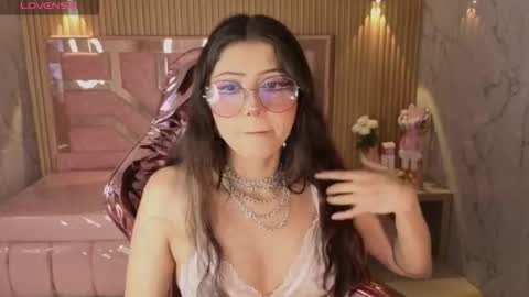 Snapshot of miss_devil_s chatting on March 27, 3:12 am miss_devil_s online show from March 27, 3:12 am