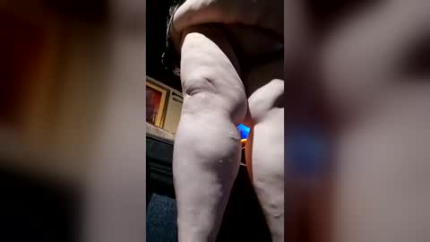 Snapshot of miss_ella_rose chatting on July 23, 1:58 am miss_ella_rose online show from July 23, 1:58 am