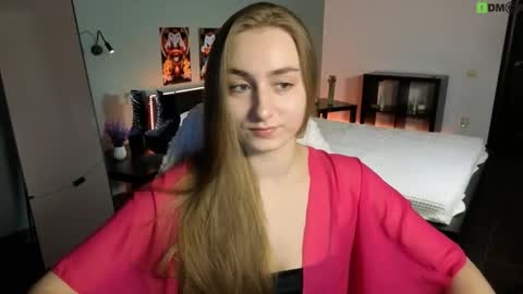 Emily online show from April 21, 7:47 am