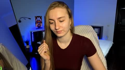 Emily online show from May 17, 8:01 am