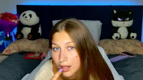 Emily online show from March 12, 5:41 pm