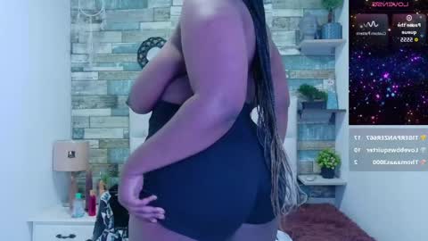 miss_evans_ online show from May 11, 1:06 pm