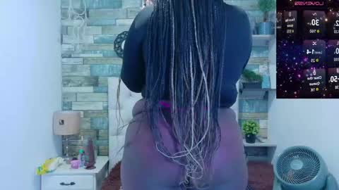 miss_evans_ online show from May 15, 2:02 pm