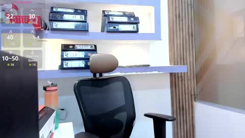 Snapshot of miss_horney chatting on April 19, 11:53 am miss_horney online show from April 19, 11:53 am