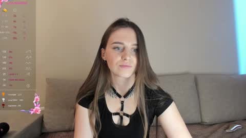 Snapshot of miss_kitty13 chatting on February 15, 5:30 am Kitty online show from February 15, 5:30 am