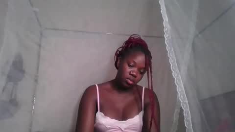 Snapshot of miss_kookie chatting on February 18, 12:04 am miss_kookie online show from February 18, 12:04 am