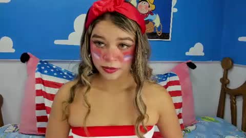 miss_lucyla online show from July 4, 11:16 am