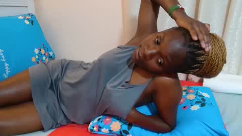 Snapshot of miss_monroee chatting on April 30, 12:11 pm monroe online show from April 30, 12:11 pm