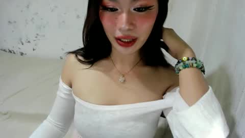 Snapshot of miss_morgan69 chatting on February 17, 8:04 pm miss_morgan69 online show from February 17, 8:04 pm