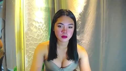 Precious online show from March 26, 11:54 pm