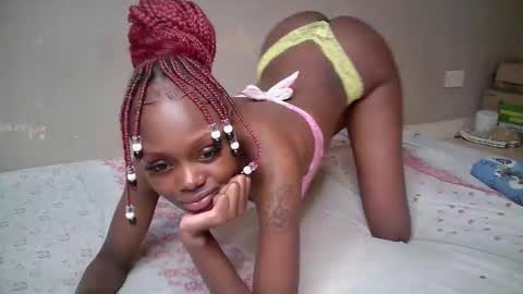 miss_pretty01 online show from May 18, 5:02 am