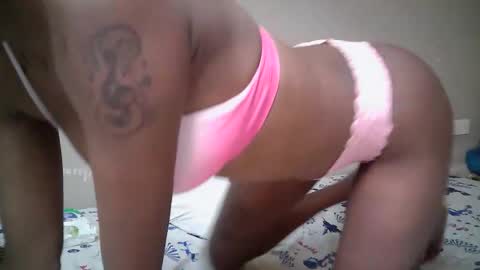 miss_pretty01 online show from May 23, 6:51 am