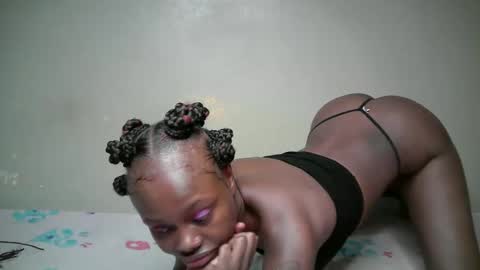 Snapshot of miss_pretty1 chatting on February 15, 7:51 am miss_pretty1 online show from February 15, 7:51 am