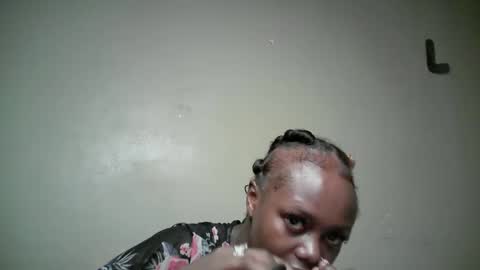 Snapshot of miss_pretty1 chatting on March 2, 4:47 am miss_pretty1 online show from March 2, 4:47 am