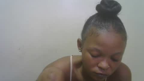 miss_rihanna2 online show from March 13, 8:26 pm